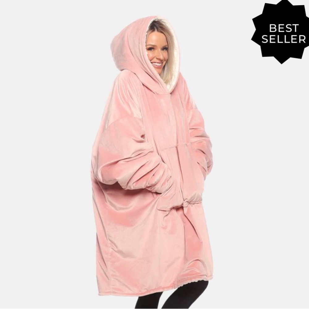 THE COMFY Original | Oversized Microfiber & Sherpa Wearable Blanket
